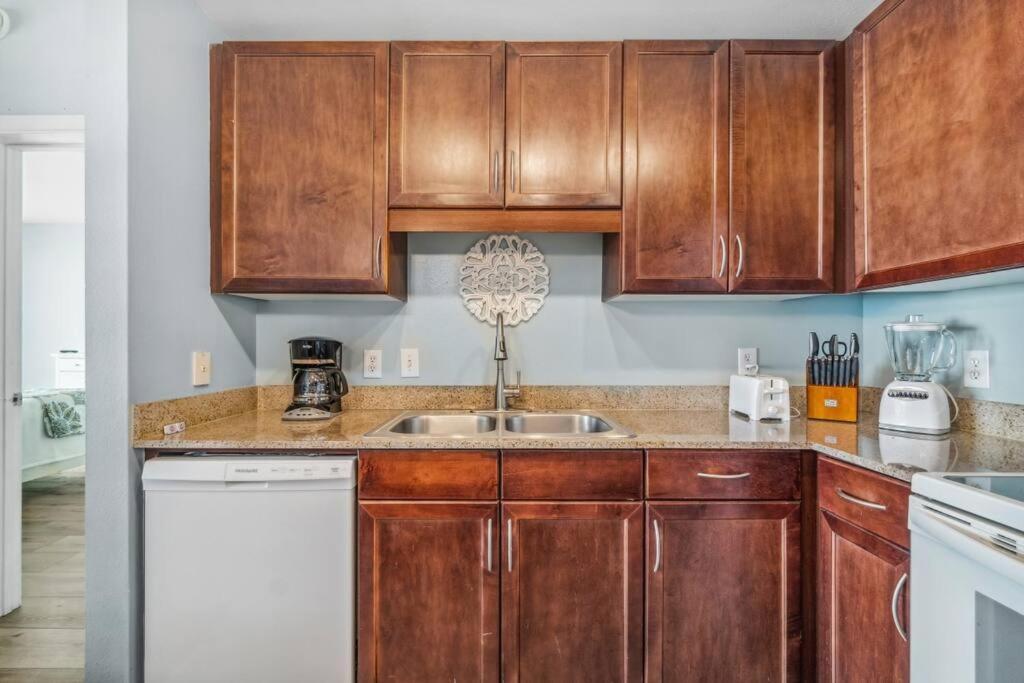 Spacious Beach Condo With Gulf Views! Sleeps 8! By Dolce Vita Getaways Pcb Panama City Beach Exterior foto